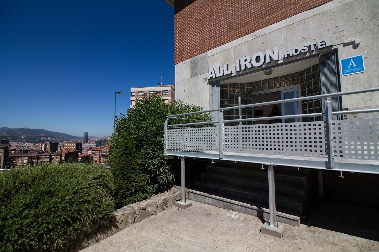 All Iron Hostel Bilbao Extérieur photo